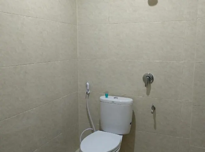 Hostel De'kost