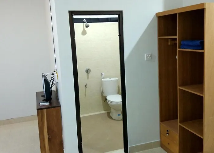 Hostel De'kost